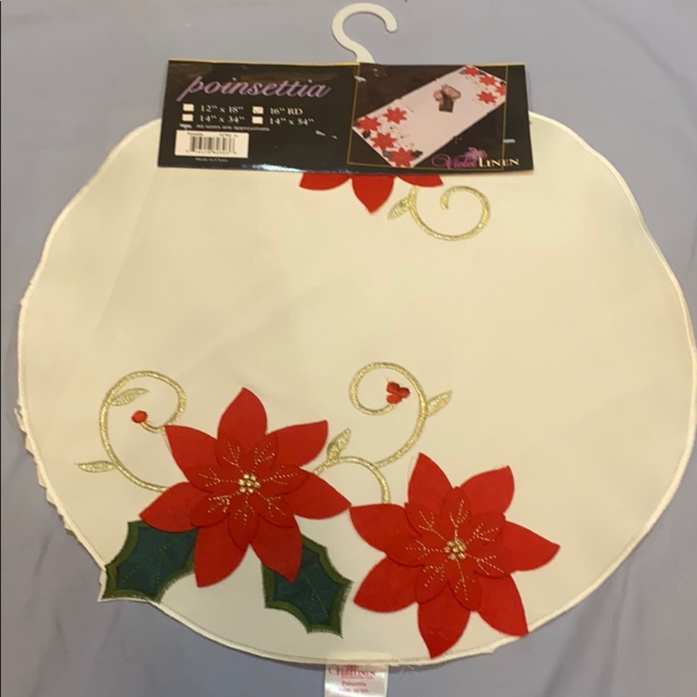 Ivory Christmas Poinsettia Placemat